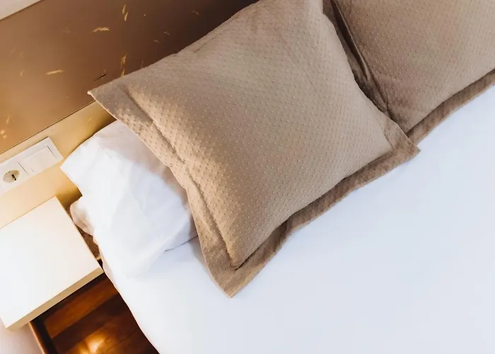 Apartamento Serranos 24 Rector Cobos