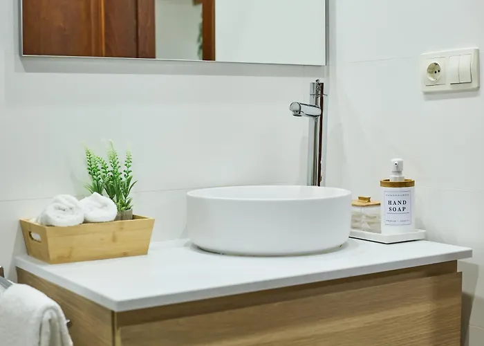 Serranos 24 Rector Cobos * Salamanca